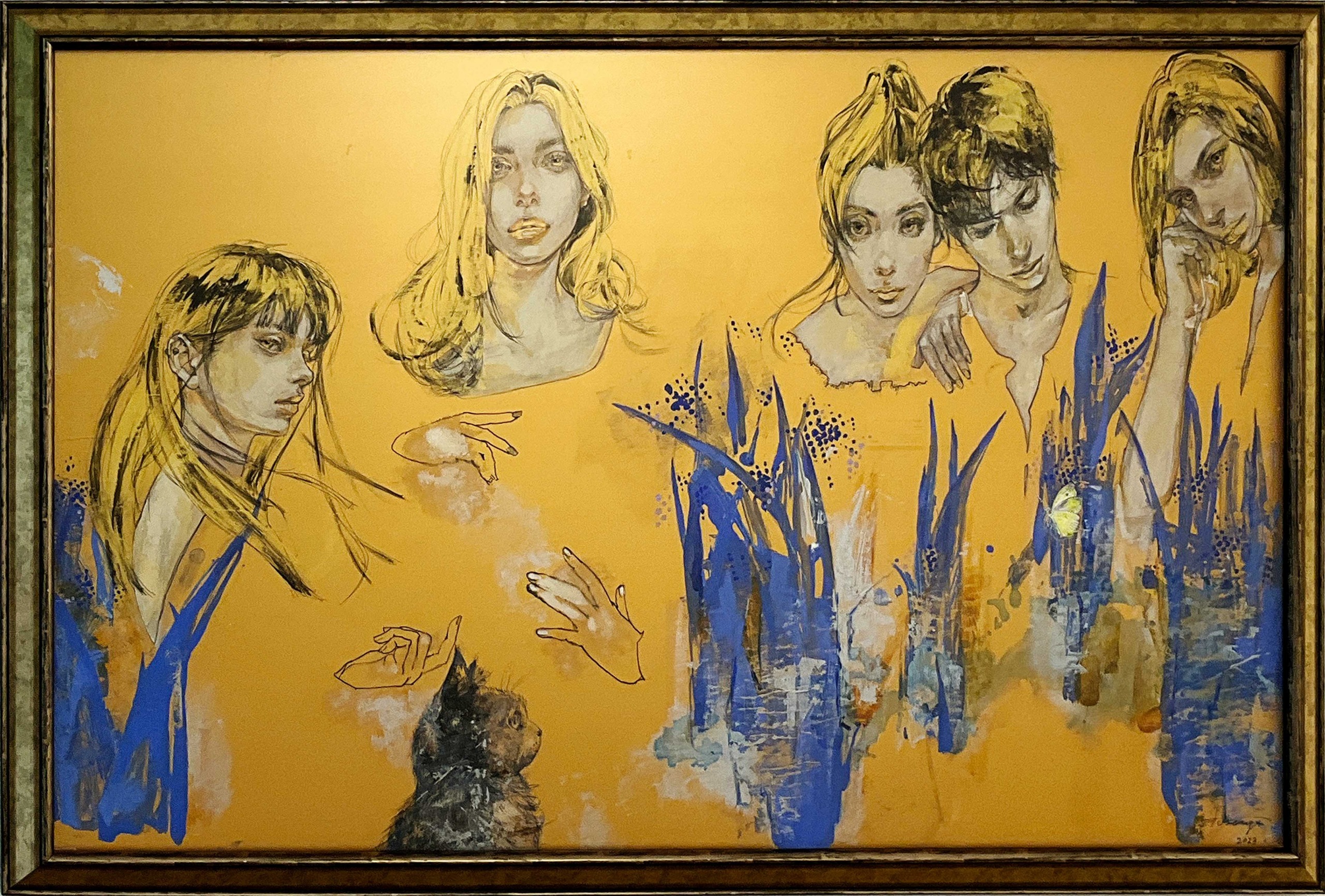 Untitled Wrapping paper – Gold